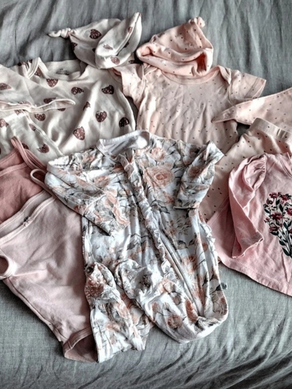 Bundle Baby Girl 6-12M Pink Floral Clothing Set